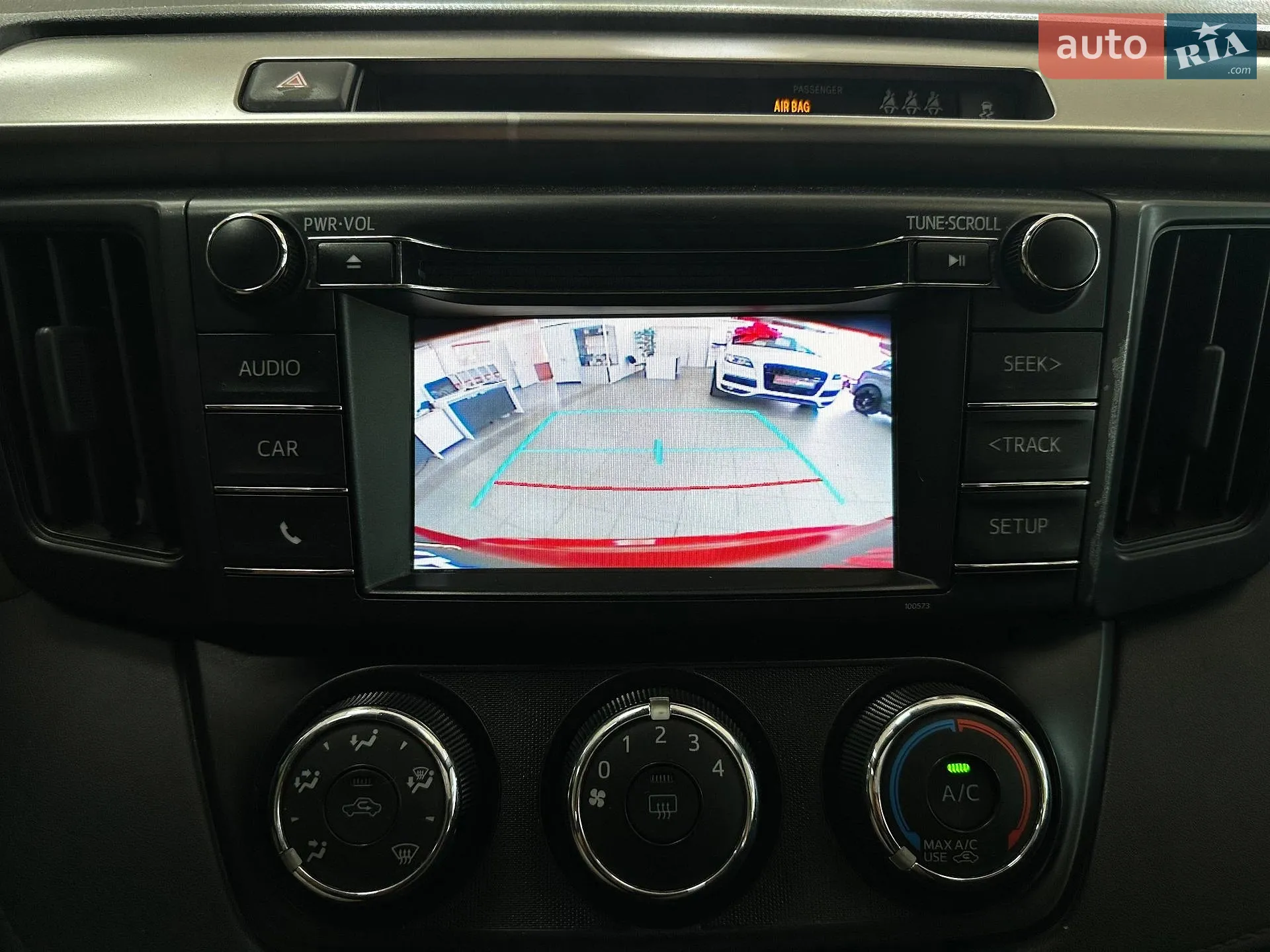 2016 Toyota RAV 4 - мініатюра 29