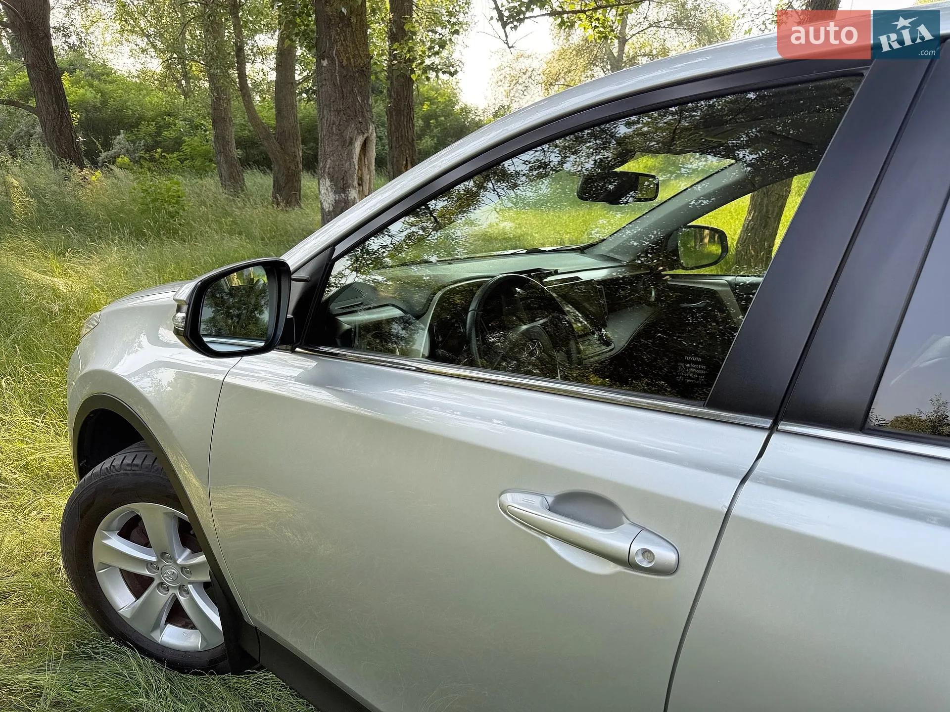 2013 Toyota RAV 4 - мініатюра 9