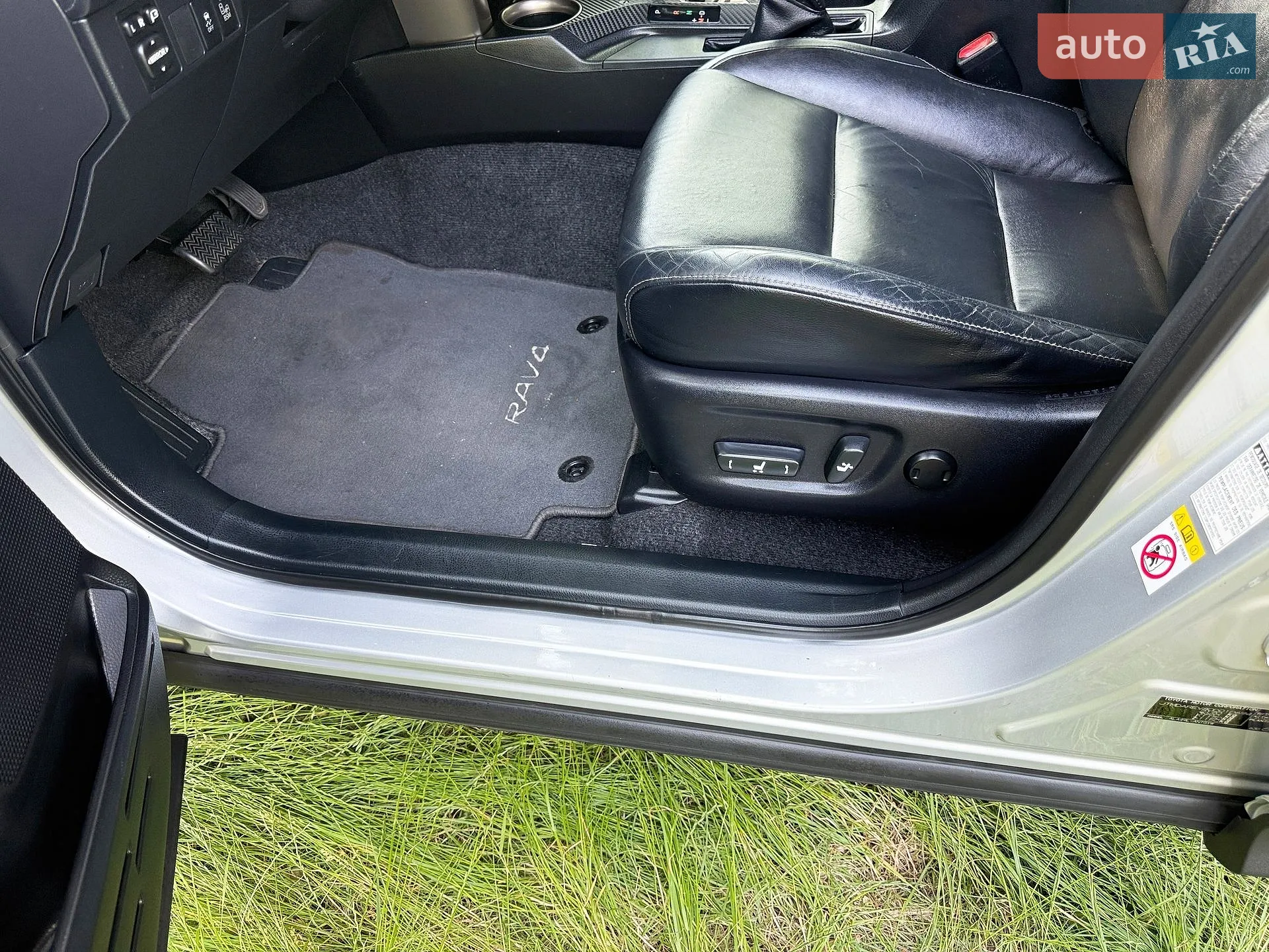 2013 Toyota RAV 4 - мініатюра 48
