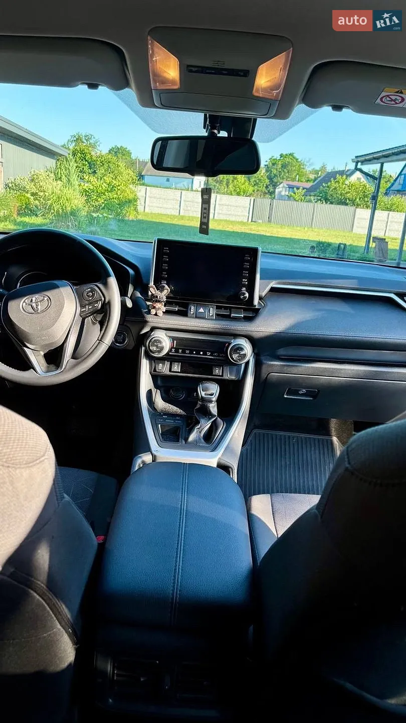 2019 Toyota RAV 4 - мініатюра 17