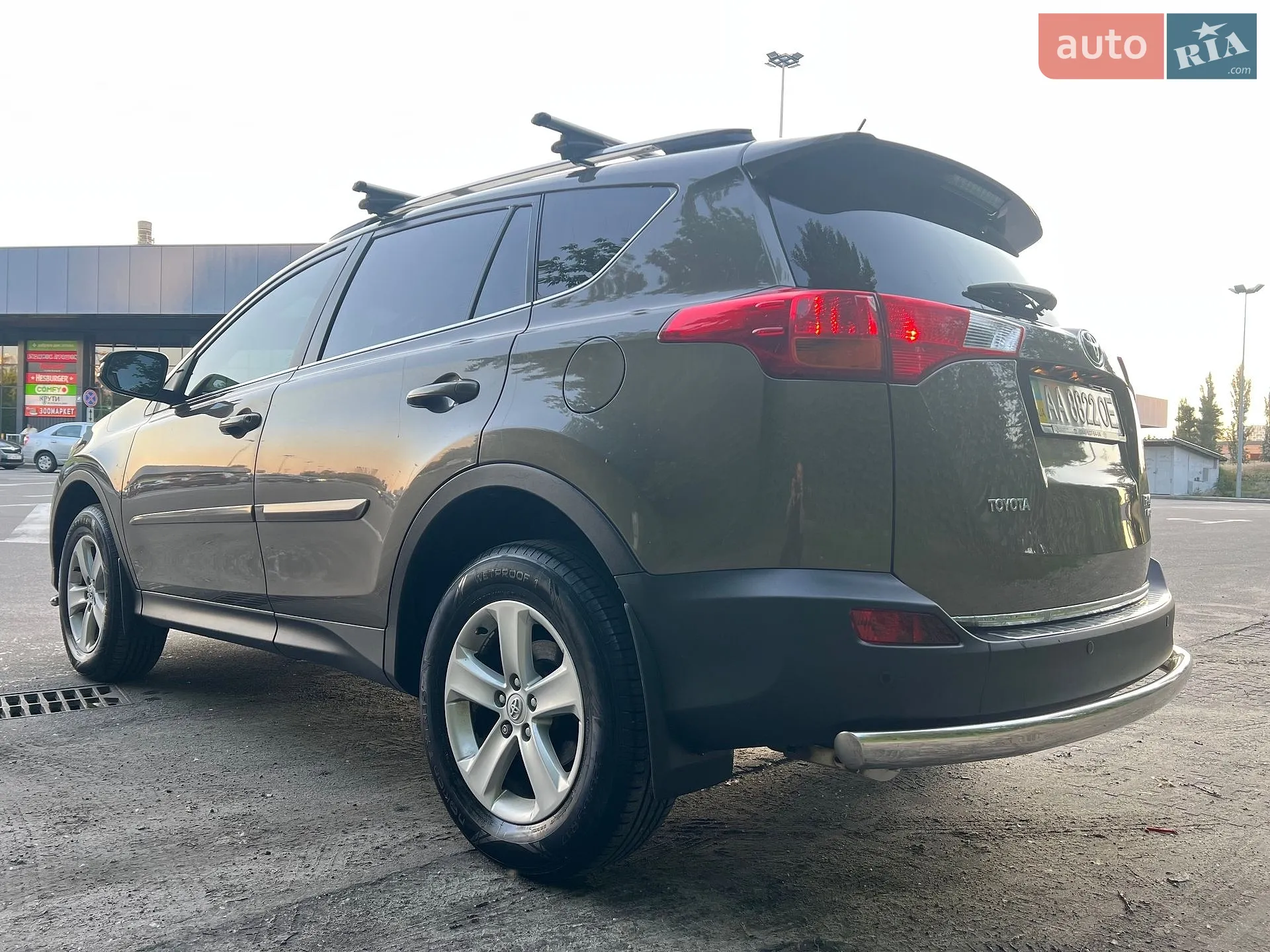 2014 Toyota RAV 4 - мініатюра 5
