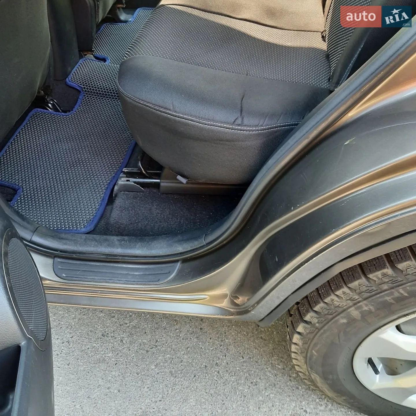 2010 Toyota RAV 4 - мініатюра 7