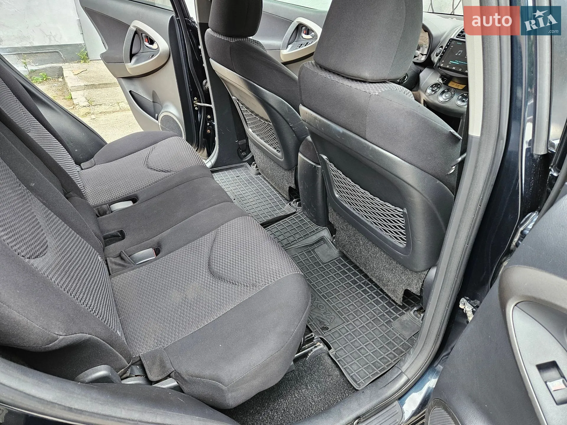 2011 Toyota RAV 4 - мініатюра 14