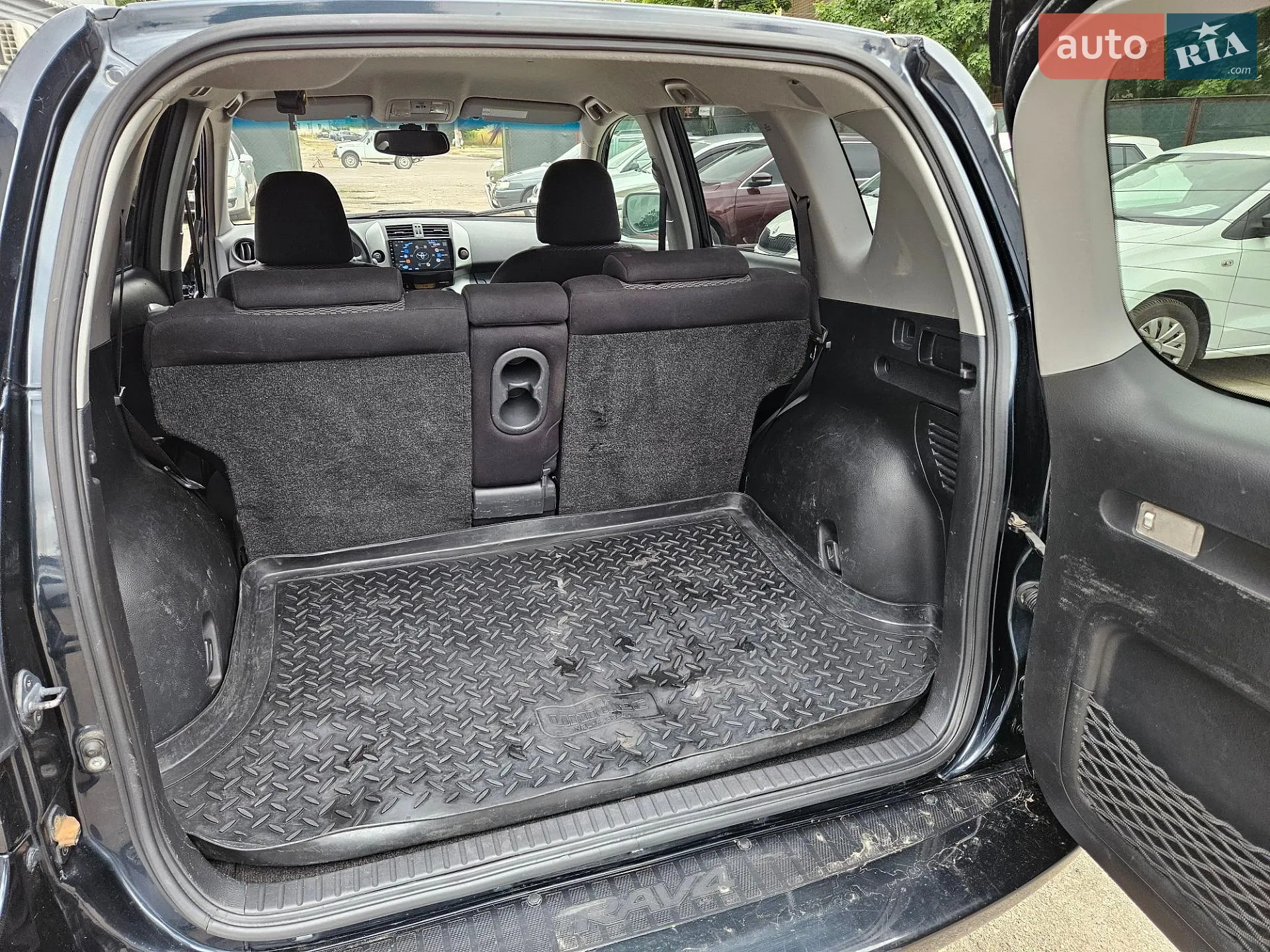 2011 Toyota RAV 4 - мініатюра 18
