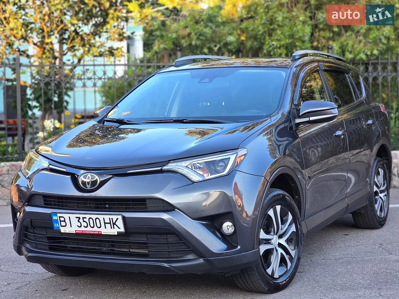 2016 Toyota RAV 4 - мініатюра 12