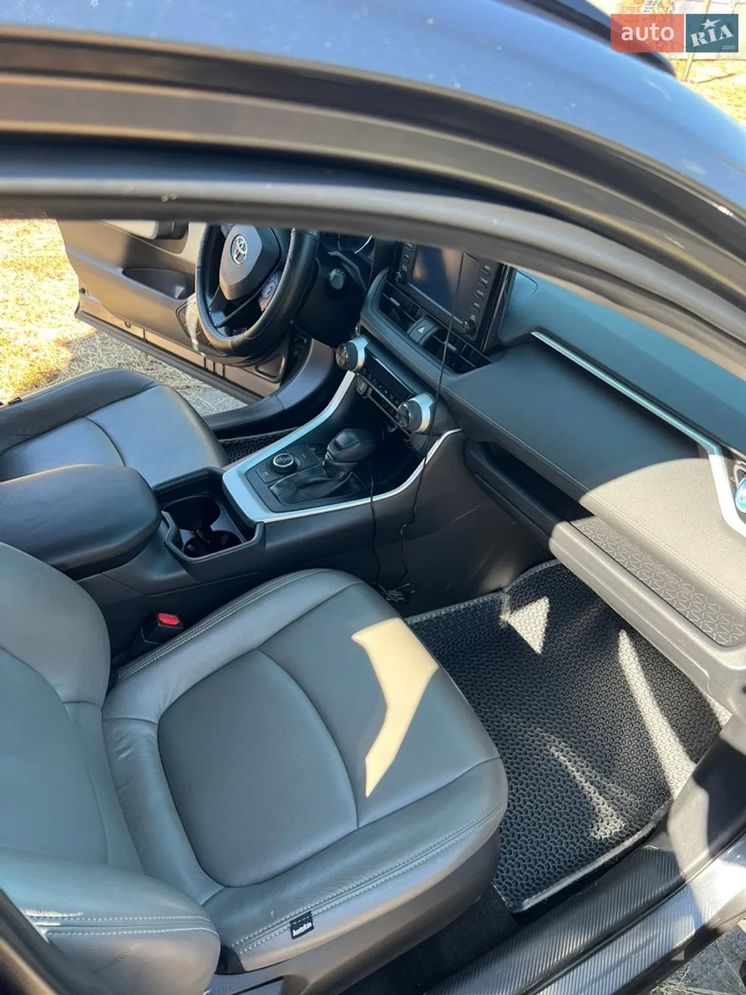 2019 Toyota RAV 4 - мініатюра 5