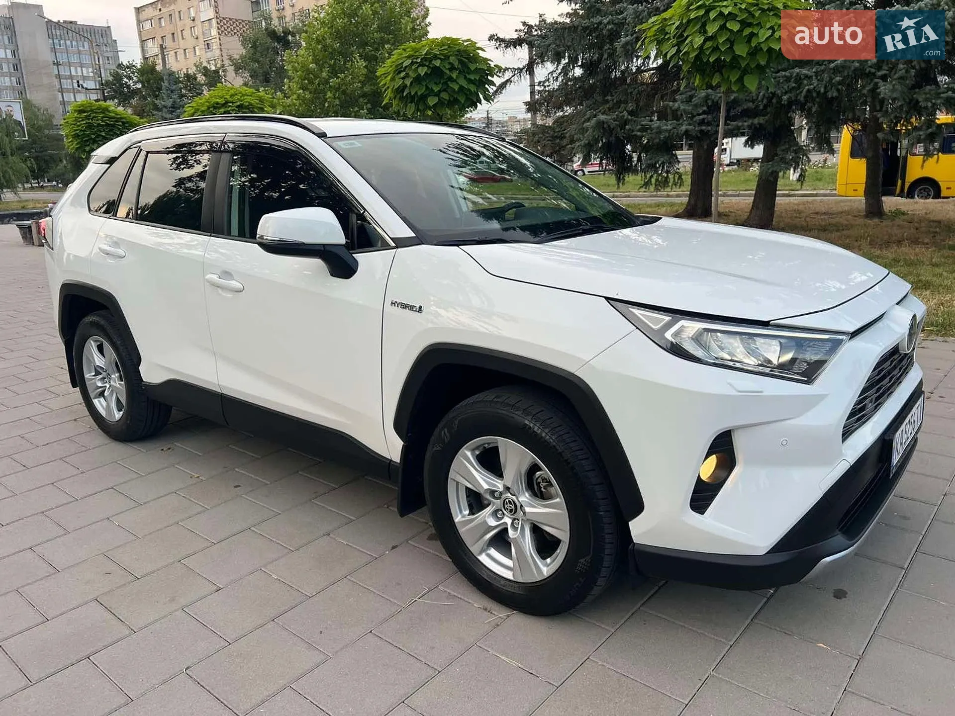 2020 Toyota RAV 4 - мініатюра 8