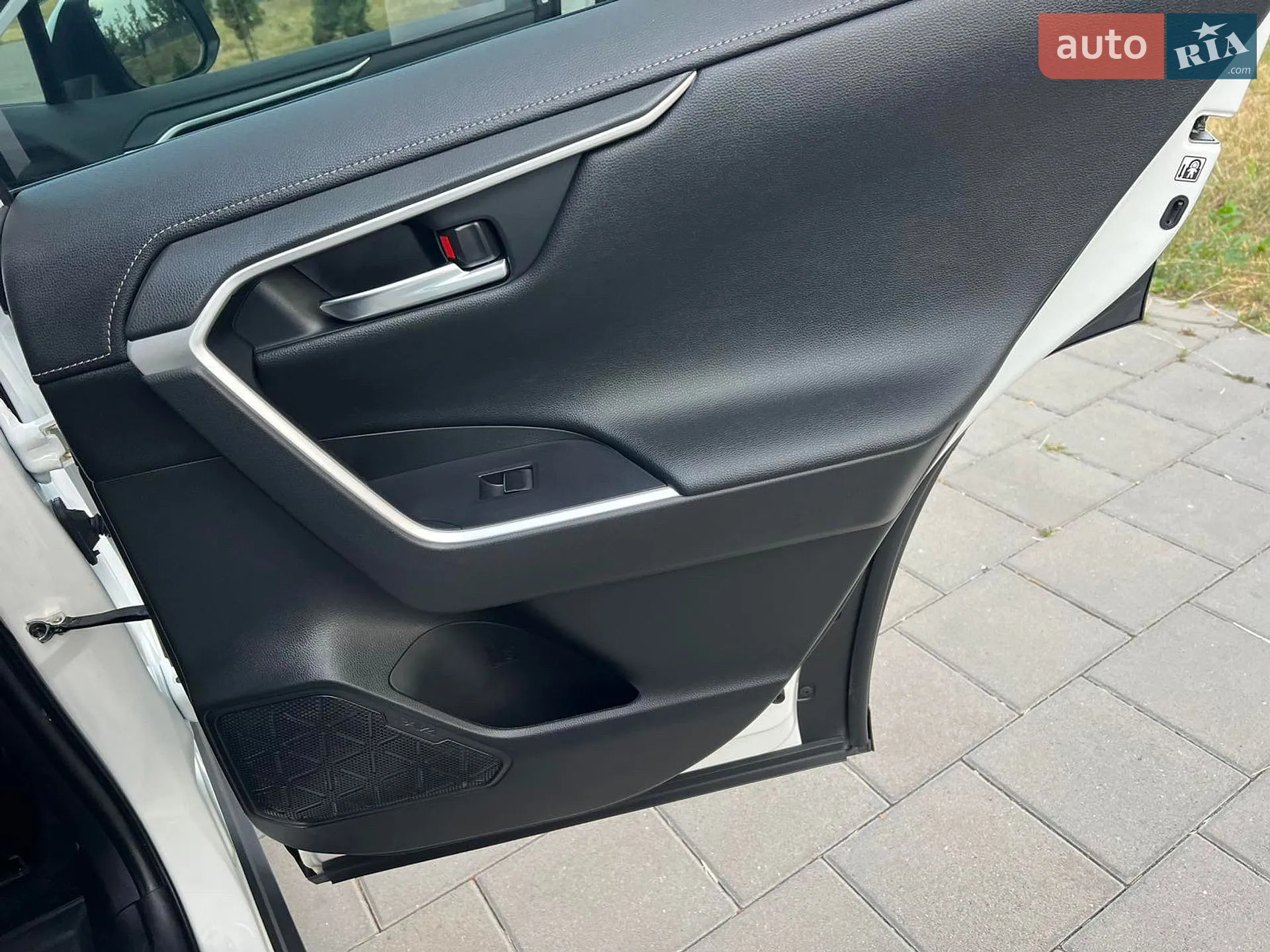 2020 Toyota RAV 4 - мініатюра 71