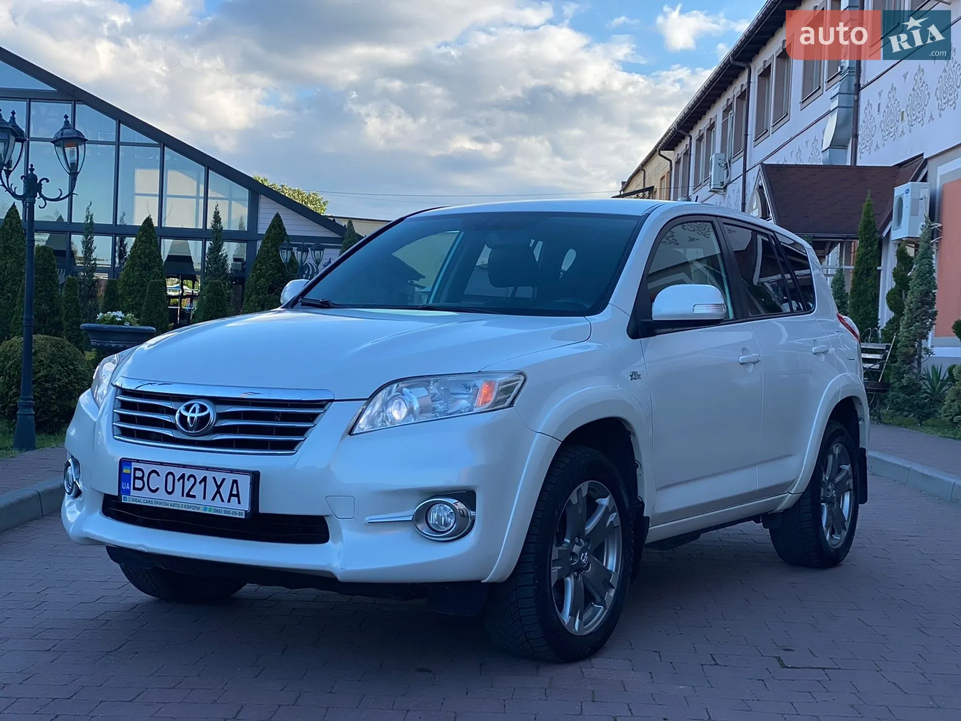 2011 Toyota RAV 4 - мініатюра 4