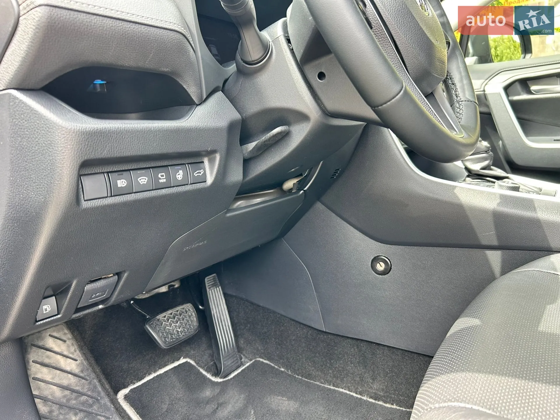 2019 Toyota RAV 4 - мініатюра 10
