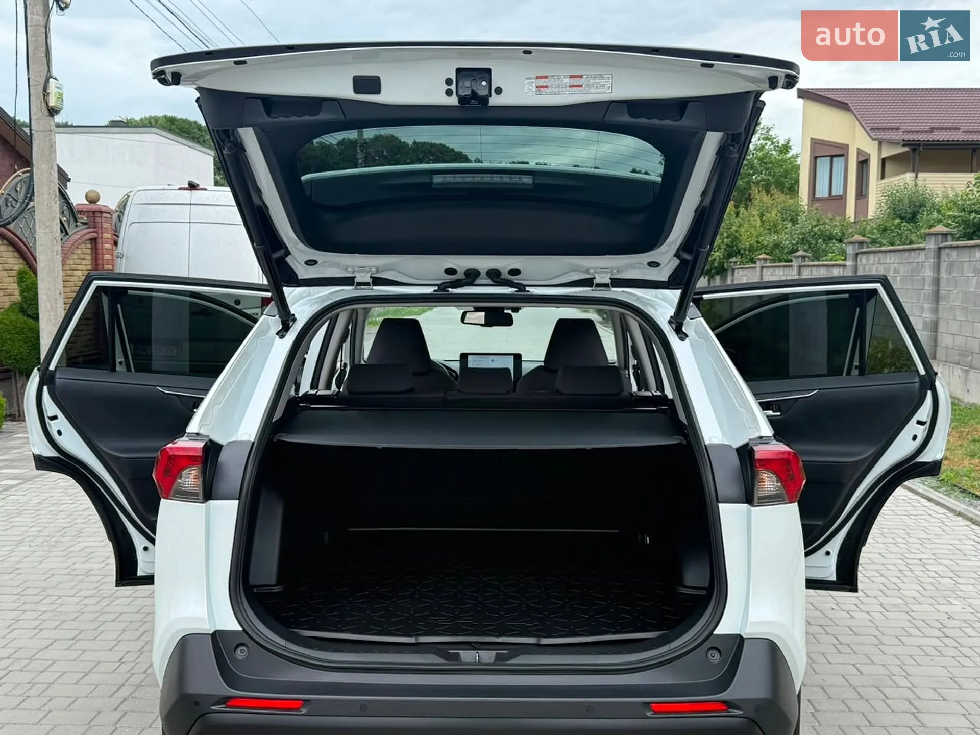 2023 Toyota RAV 4 - мініатюра 34