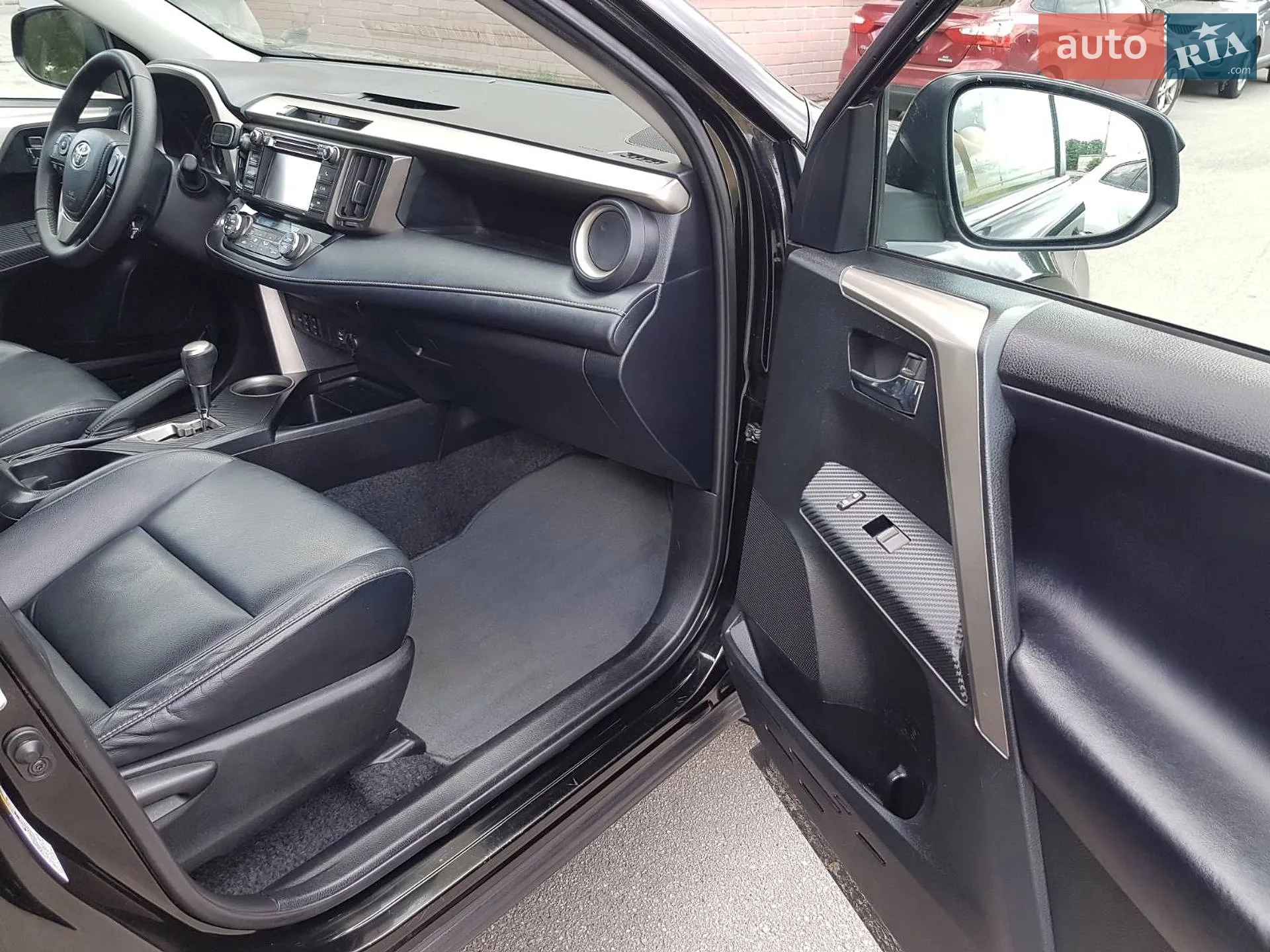 2013 Toyota RAV 4 - мініатюра 17