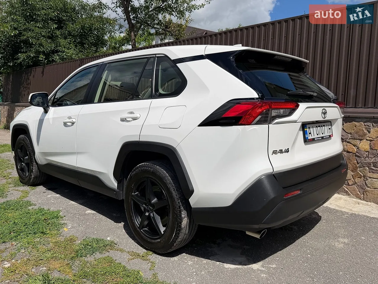 2019 Toyota RAV 4 - мініатюра 18