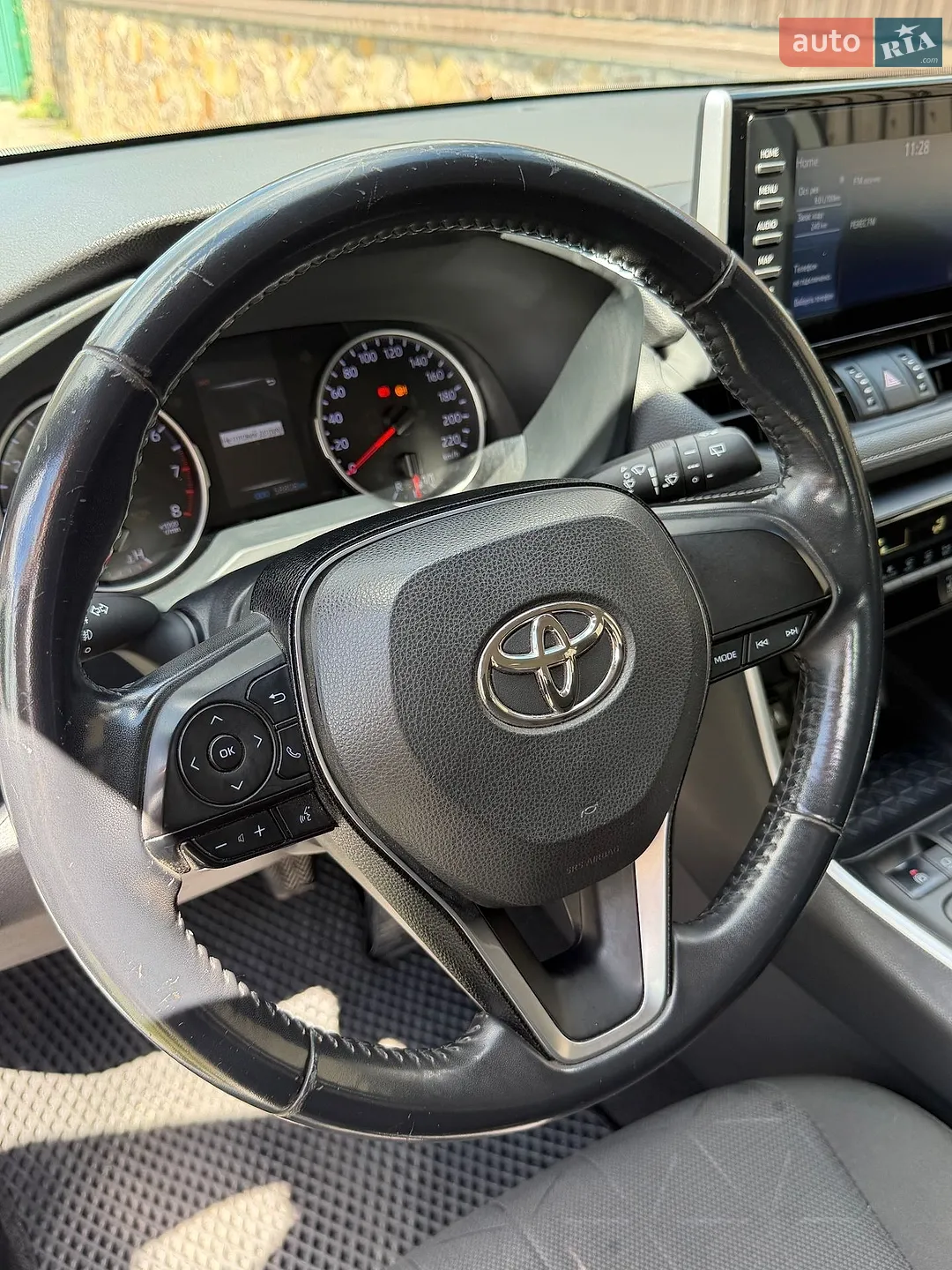 2019 Toyota RAV 4 - мініатюра 18