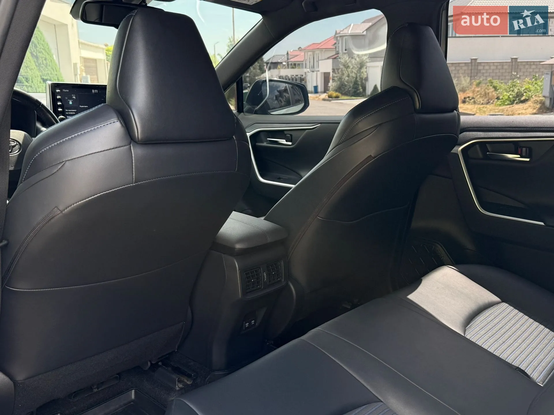 2022 Toyota RAV 4 - мініатюра 32