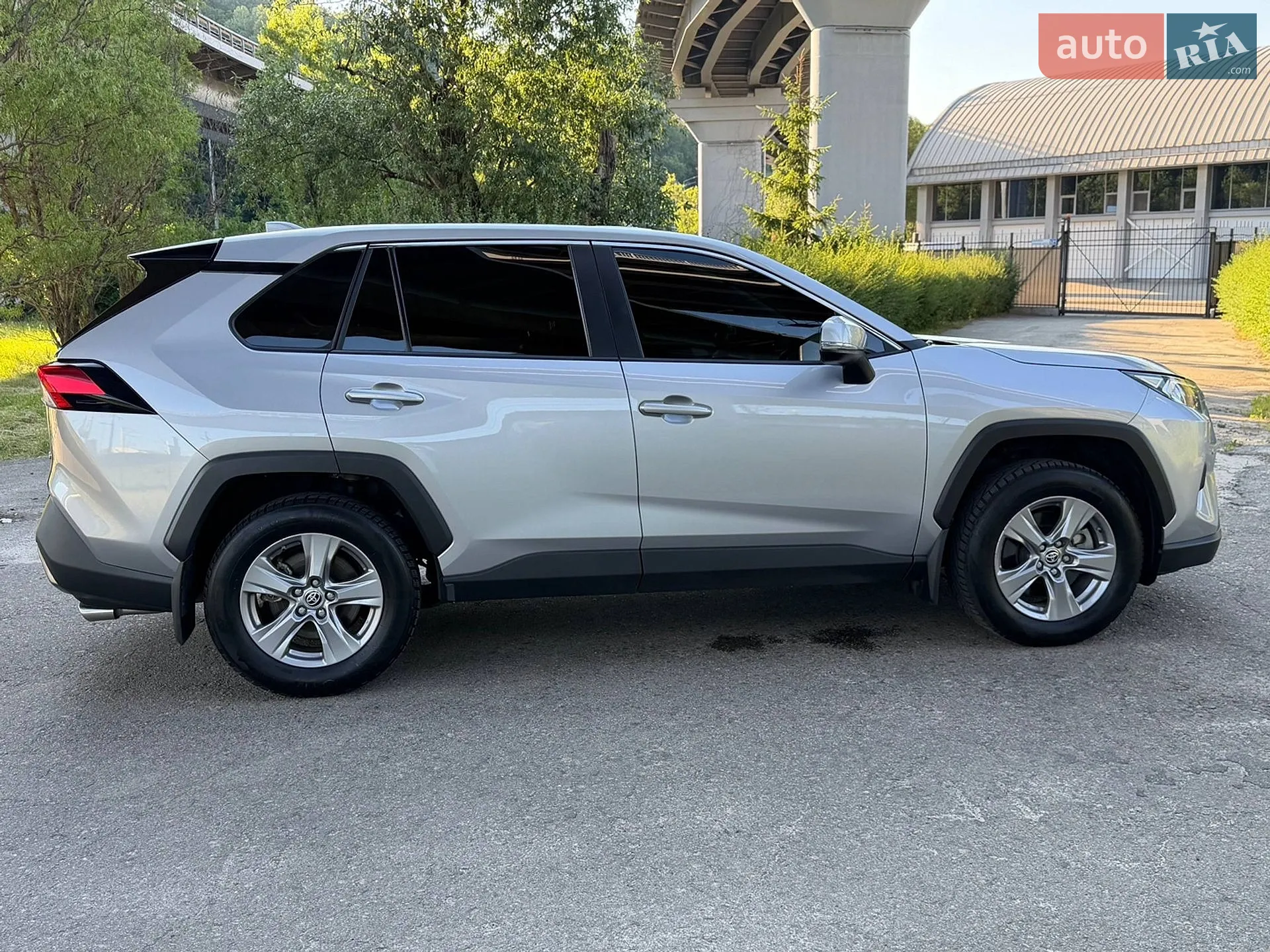 2024 Toyota RAV 4 - мініатюра 10