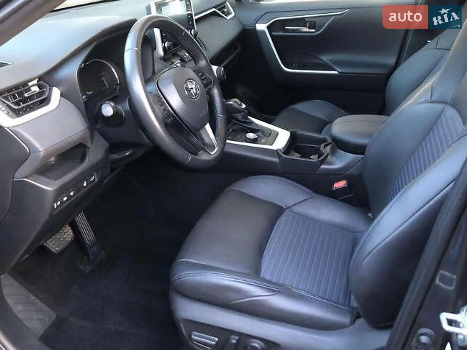 2021 Toyota RAV 4 - мініатюра 7
