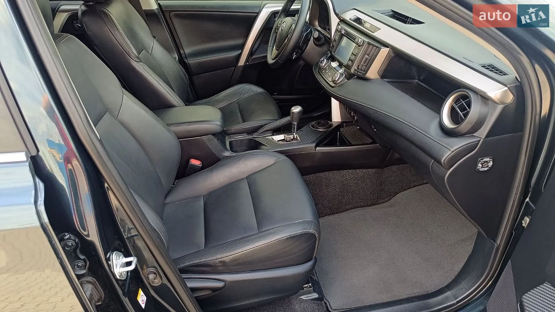 2015 Toyota RAV 4 - мініатюра 6
