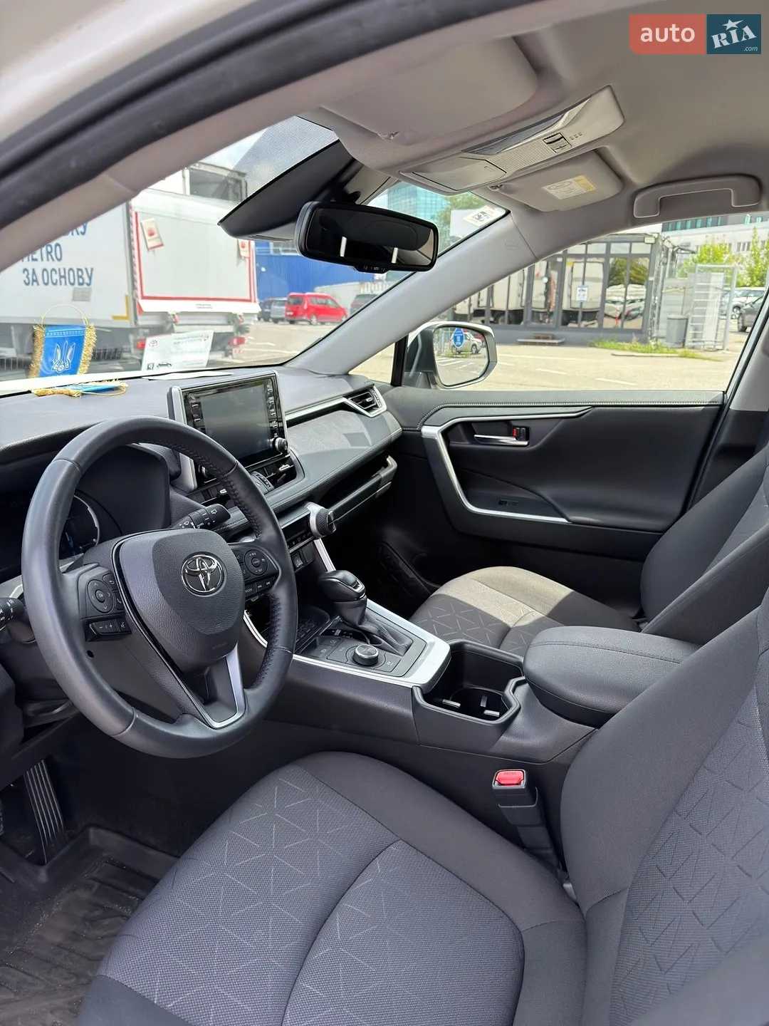 2022 Toyota RAV 4 - мініатюра 8