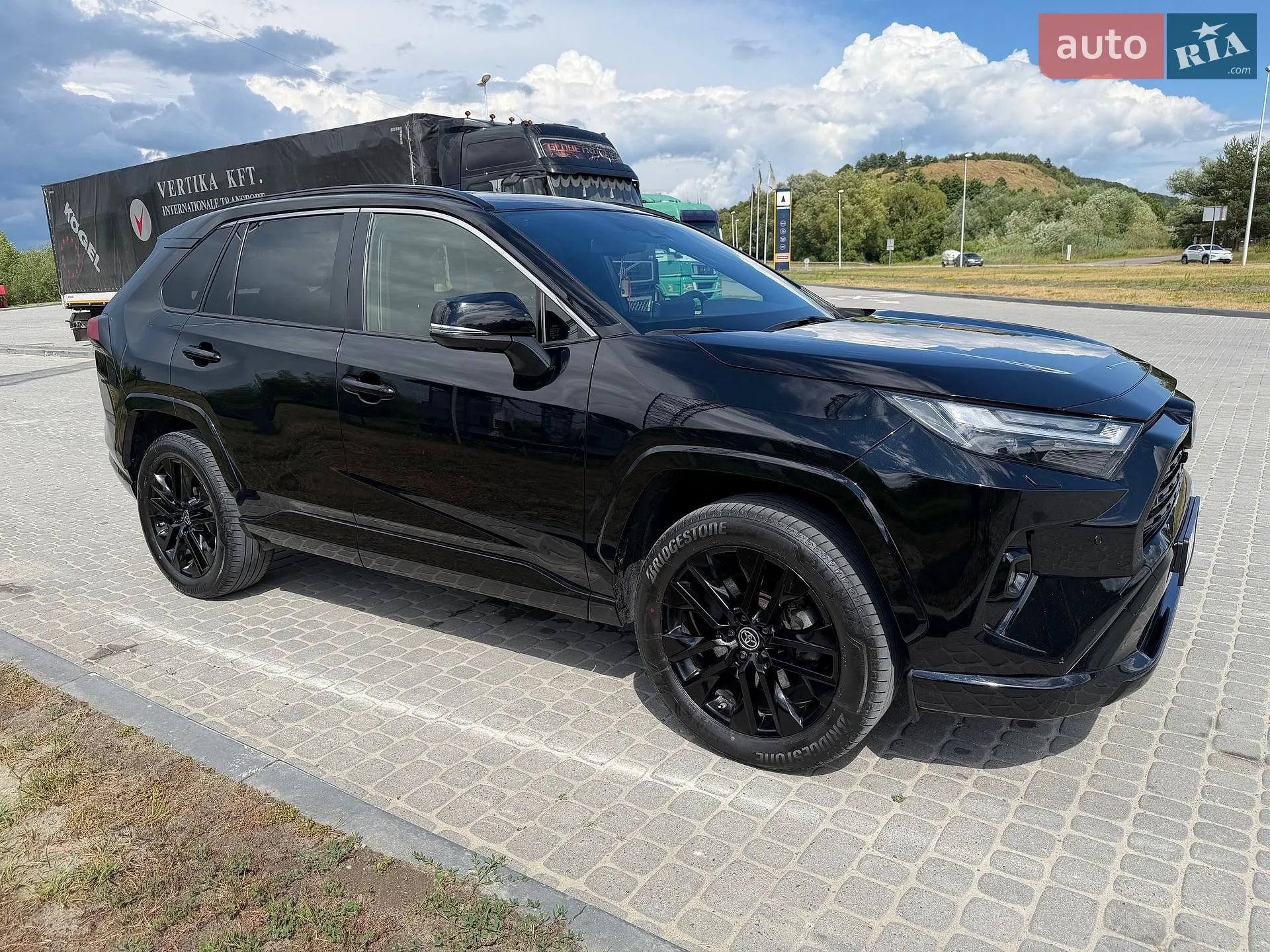 2022 Toyota RAV 4 - мініатюра 17