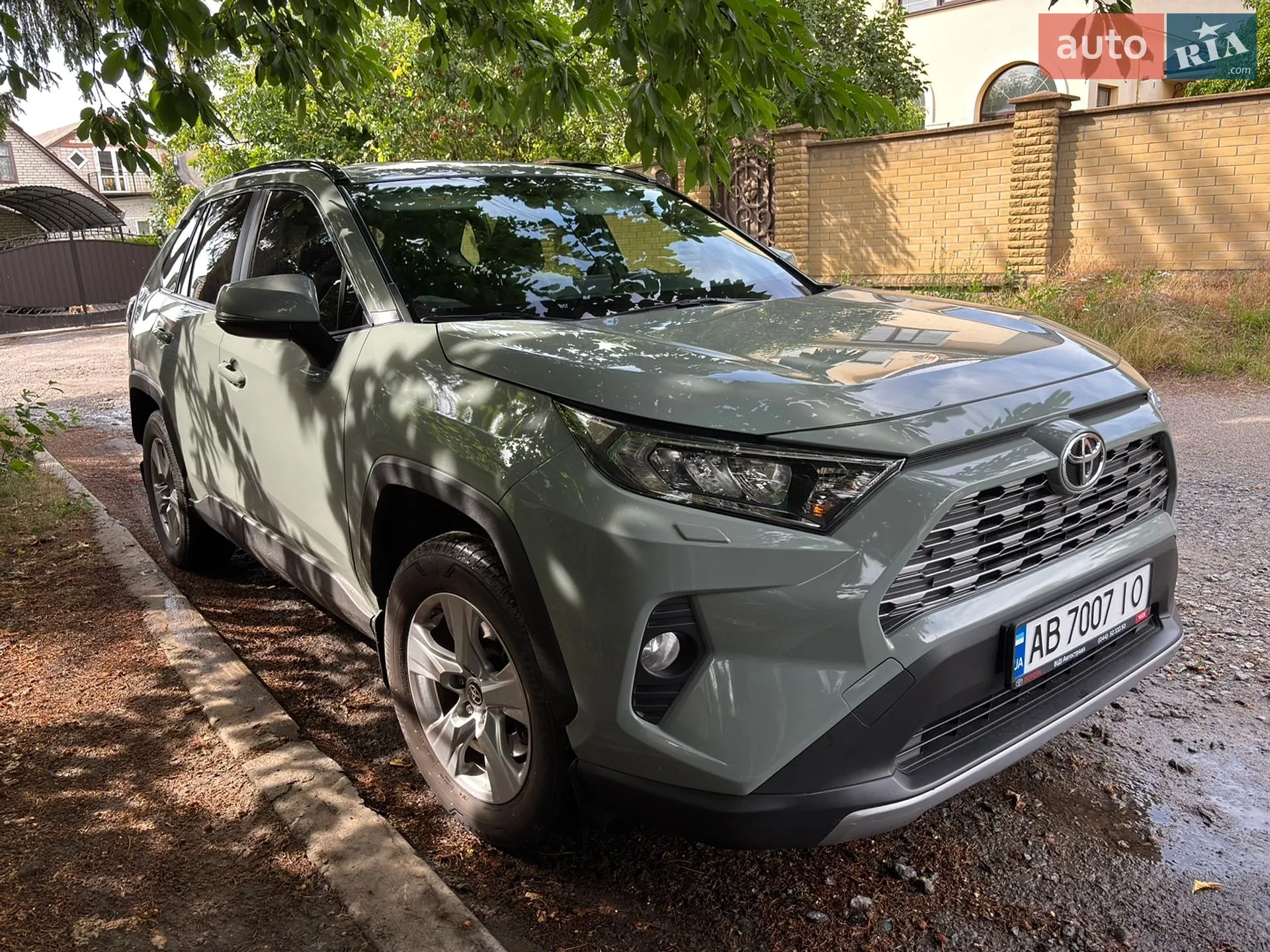 2019 Toyota RAV 4 - мініатюра 4