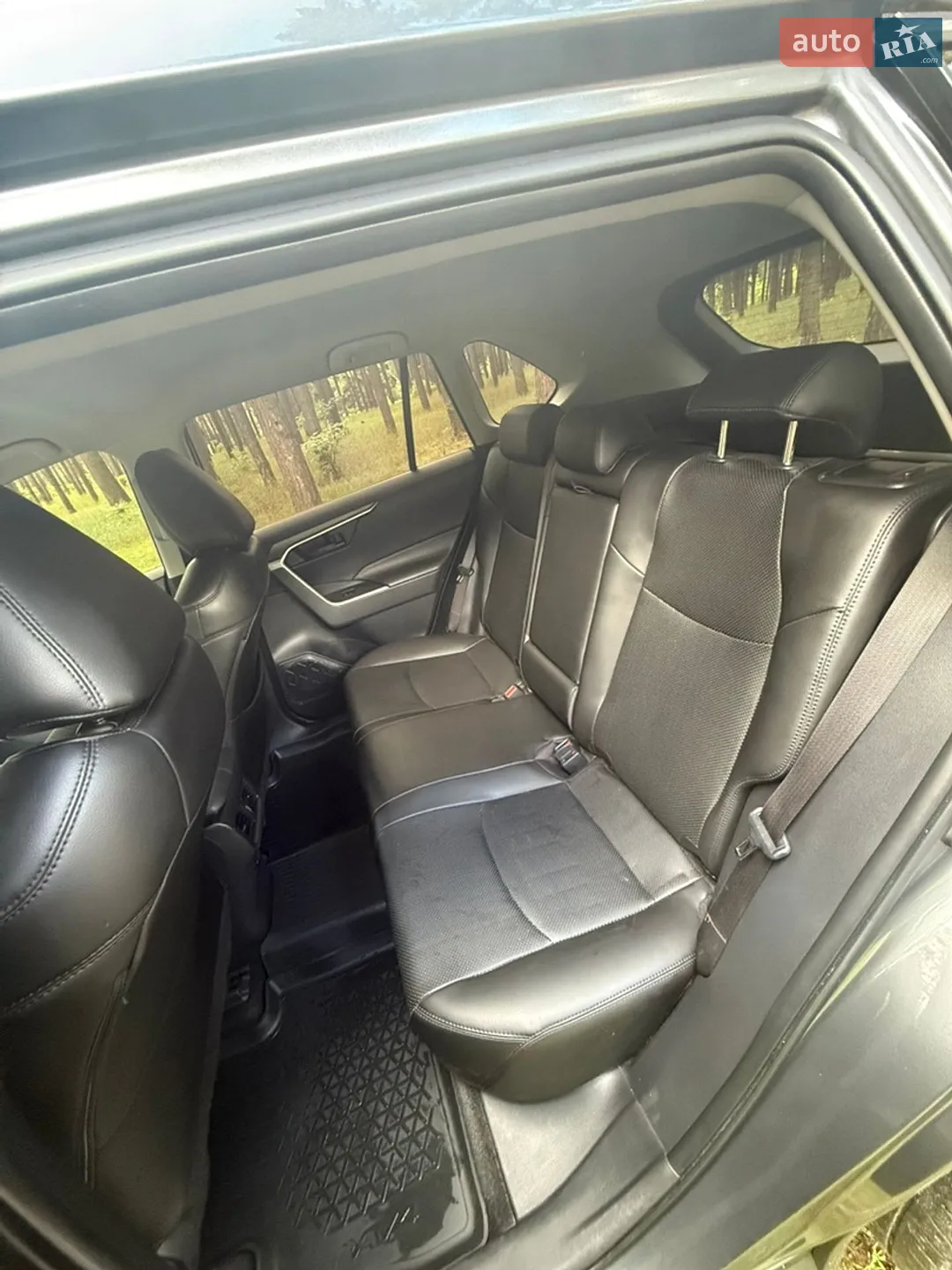 2019 Toyota RAV 4 - мініатюра 10