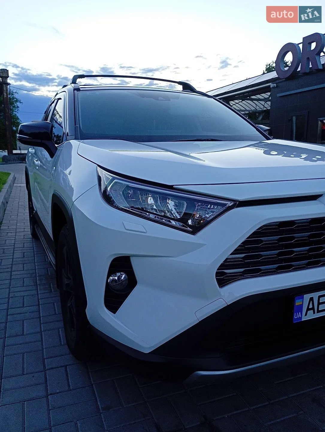 2021 Toyota RAV 4 - мініатюра 3