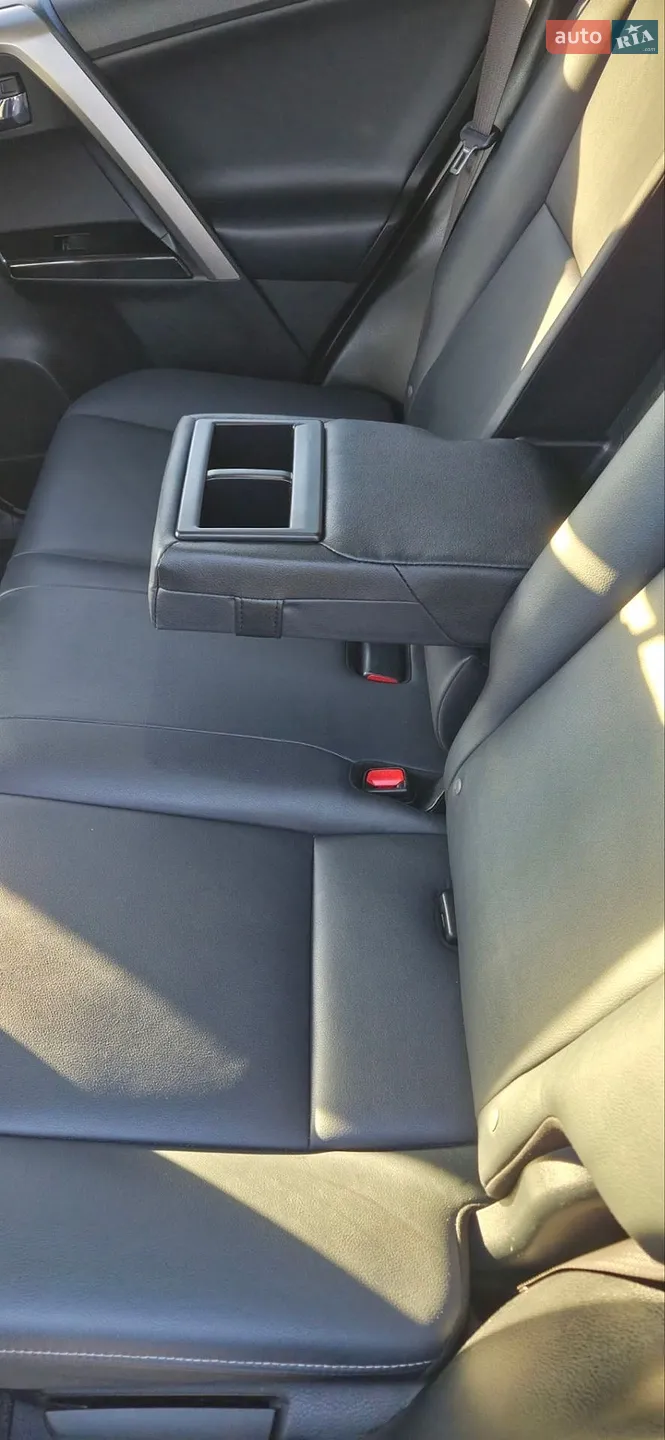 2017 Toyota RAV 4 - мініатюра 27