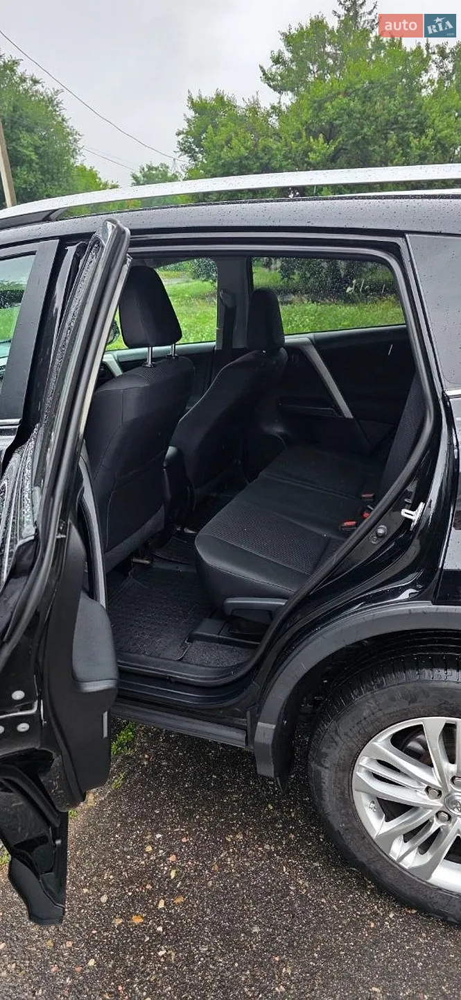 2016 Toyota RAV 4 - мініатюра 6