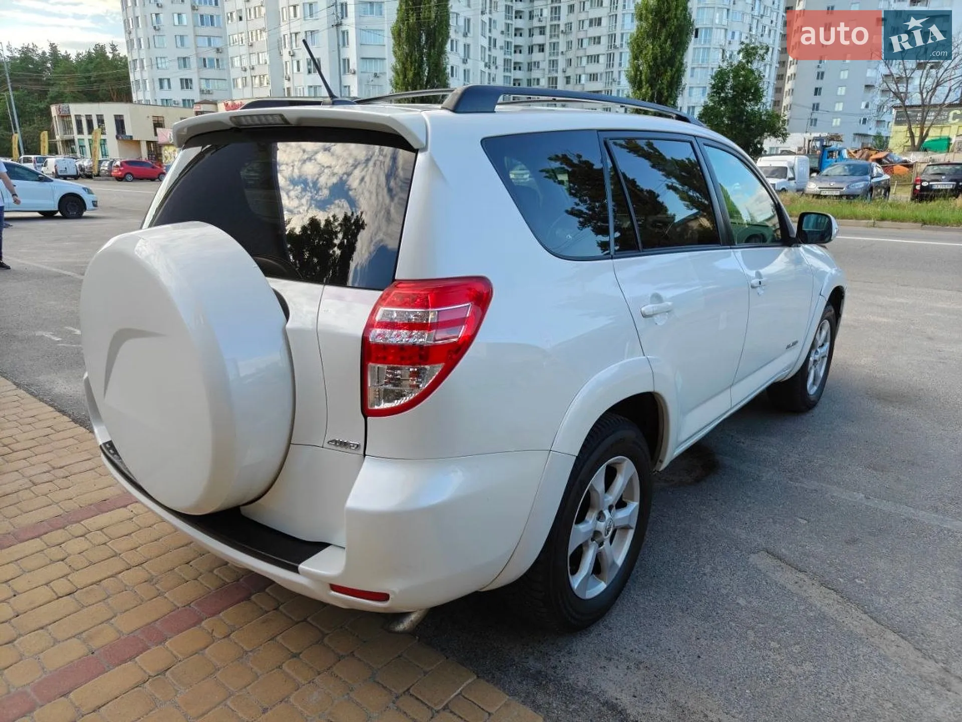 2011 Toyota RAV 4 - мініатюра 9