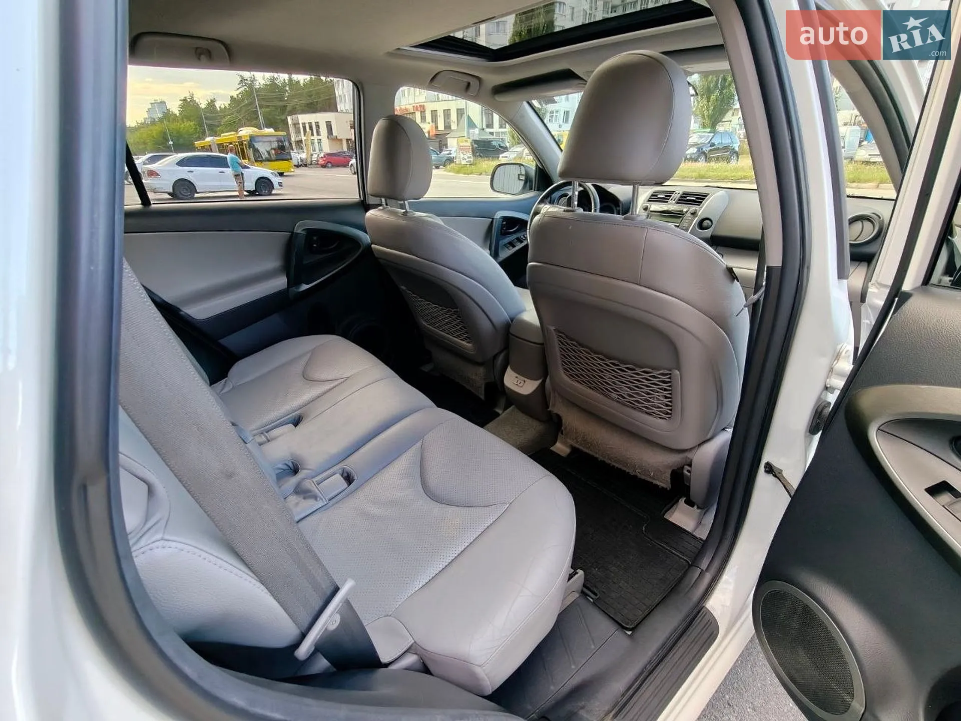 2011 Toyota RAV 4 - мініатюра 52