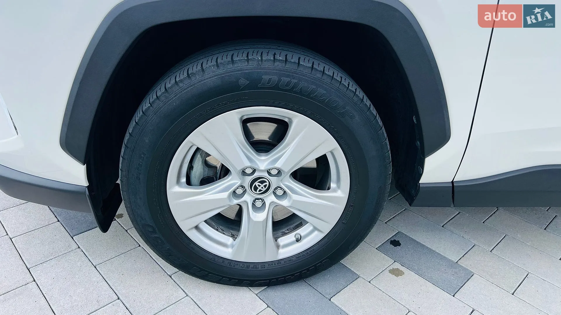 2020 Toyota RAV 4 - мініатюра 17