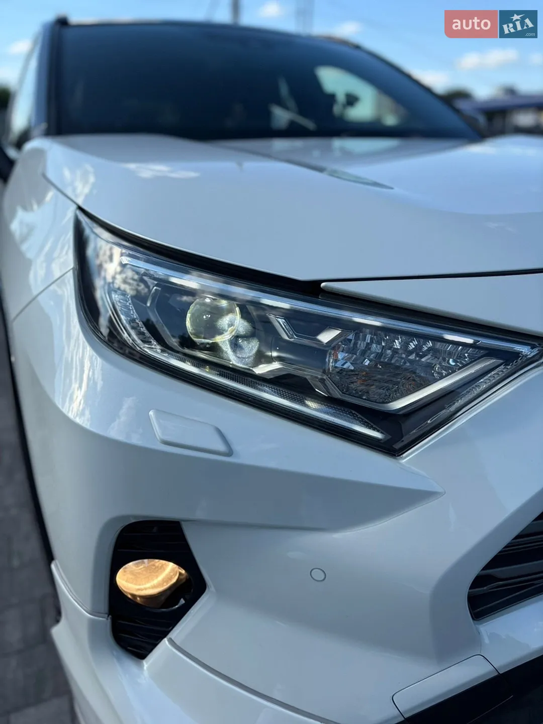2019 Toyota RAV 4 - мініатюра 11