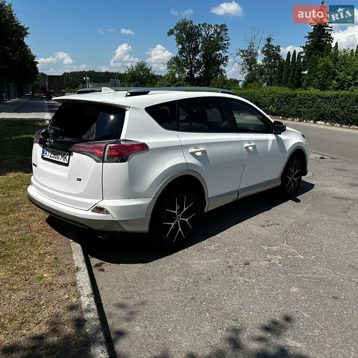 2016 Toyota RAV 4 - мініатюра 3