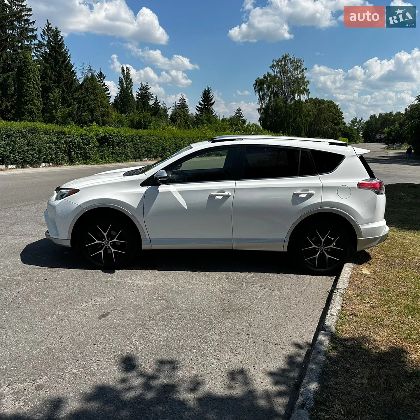 2016 Toyota RAV 4 - мініатюра 6
