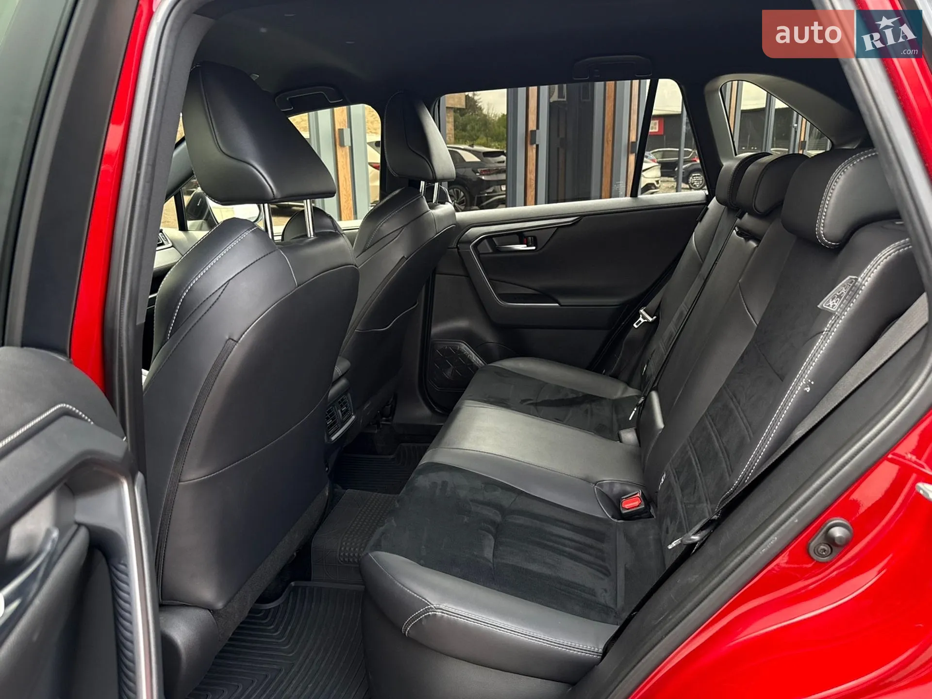 2023 Toyota RAV 4 - мініатюра 29