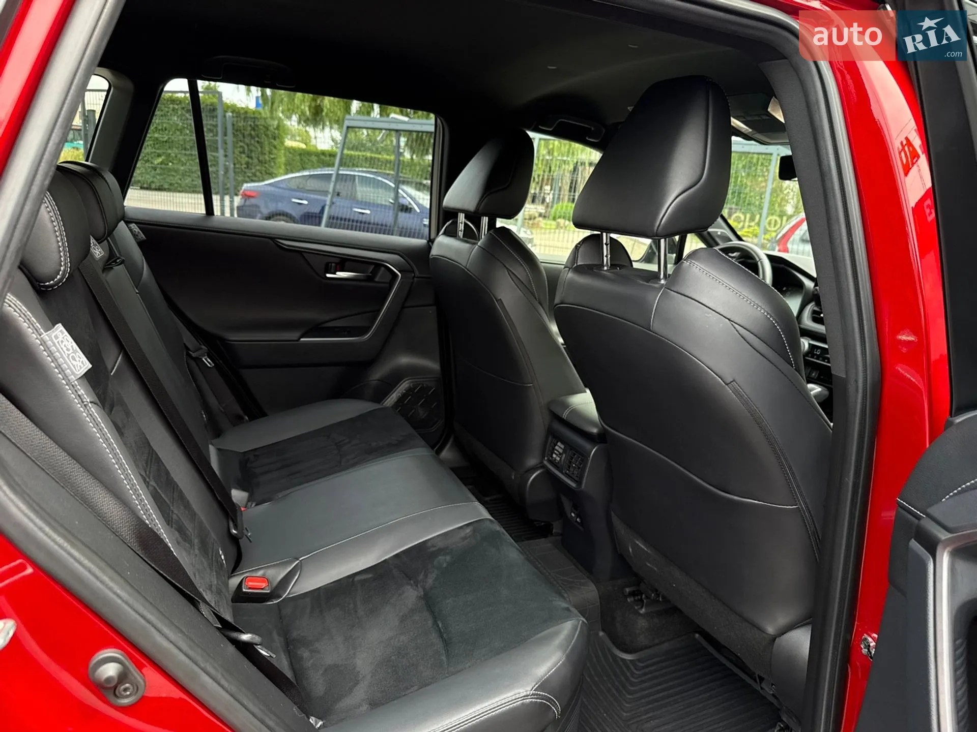 2023 Toyota RAV 4 - мініатюра 30