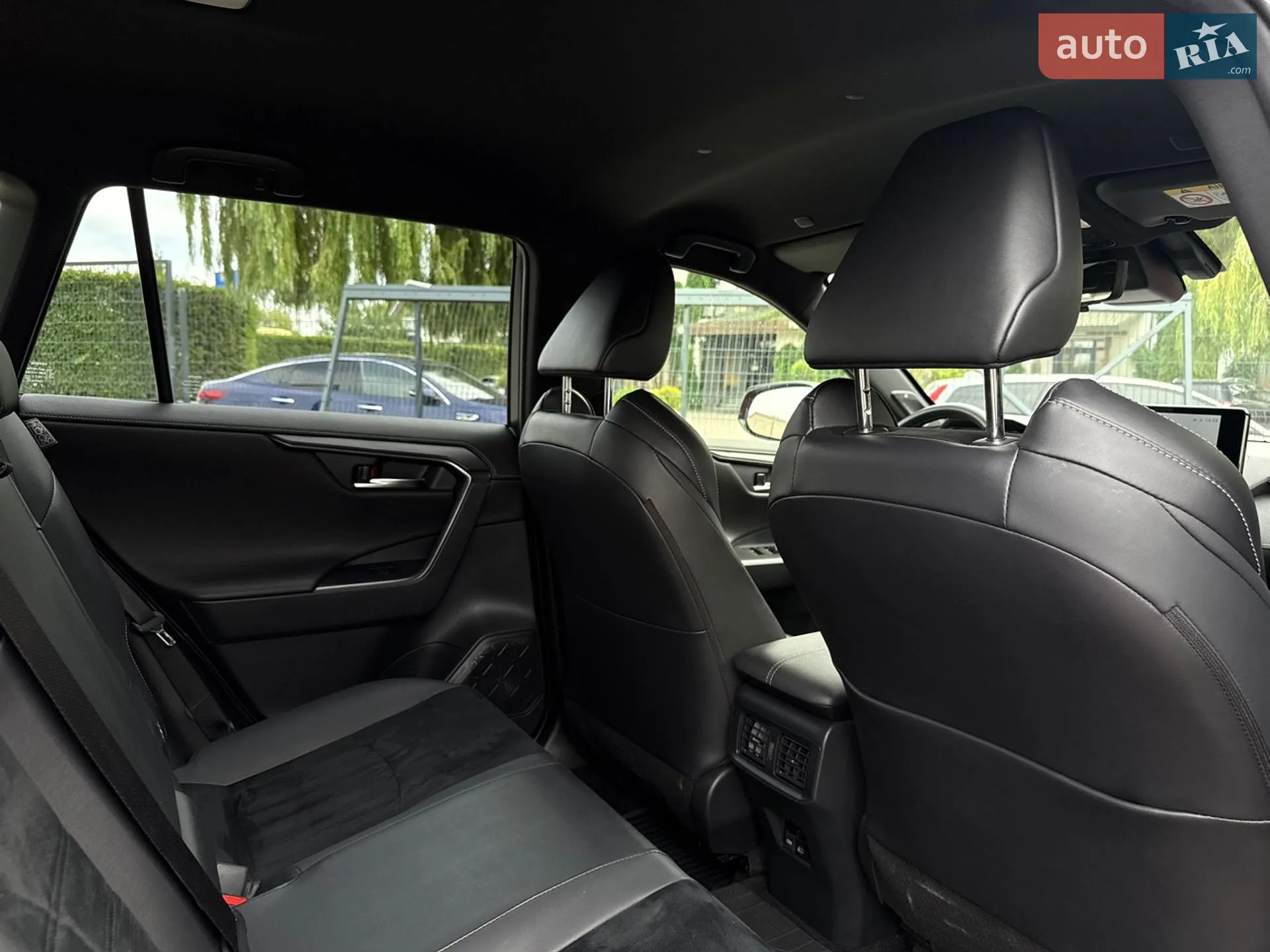 2023 Toyota RAV 4 - мініатюра 31