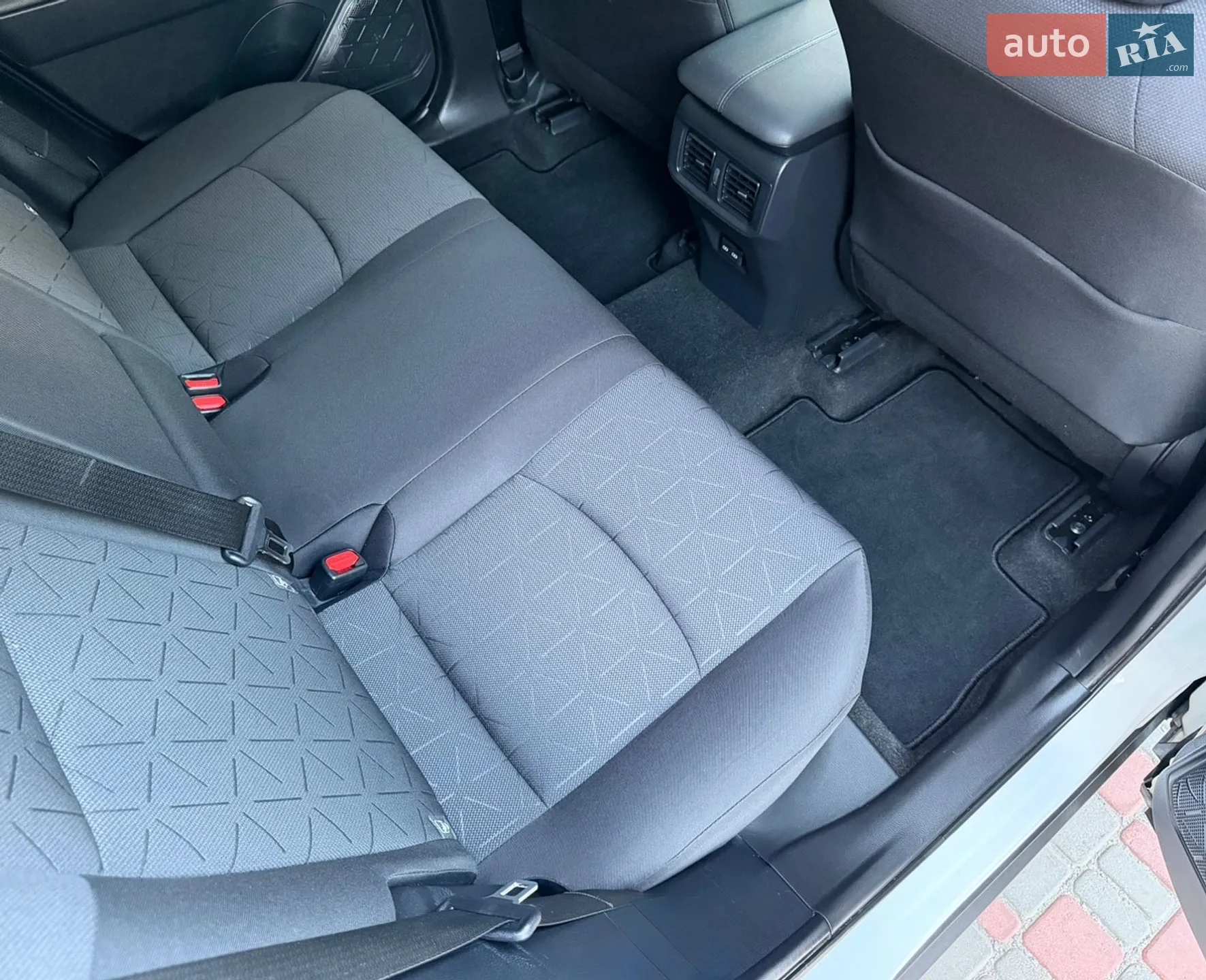 2022 Toyota RAV 4 - мініатюра 34
