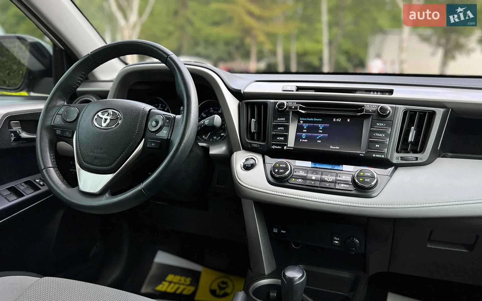2017 Toyota RAV 4 - мініатюра 22