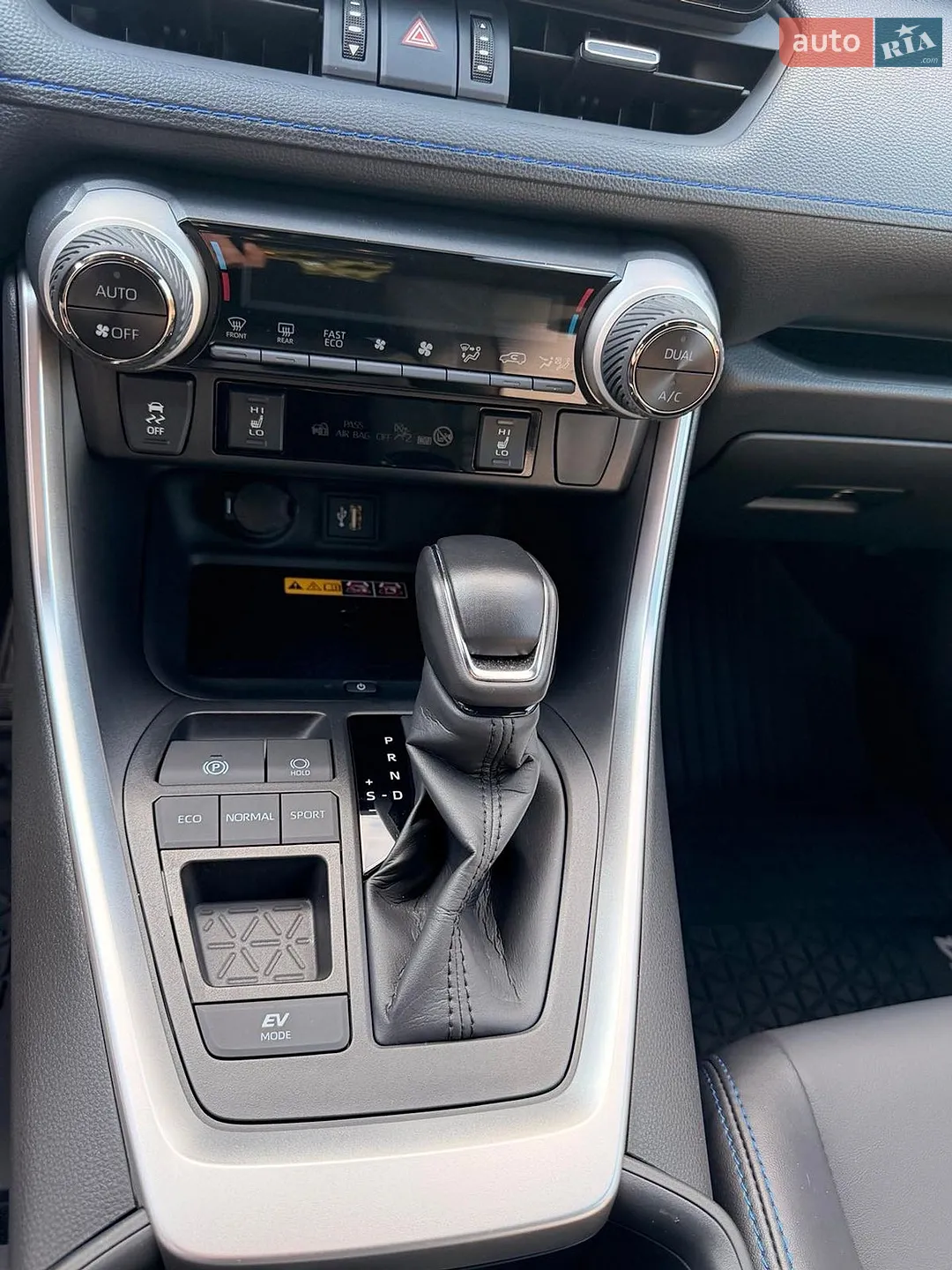 2024 Toyota RAV 4 - мініатюра 7