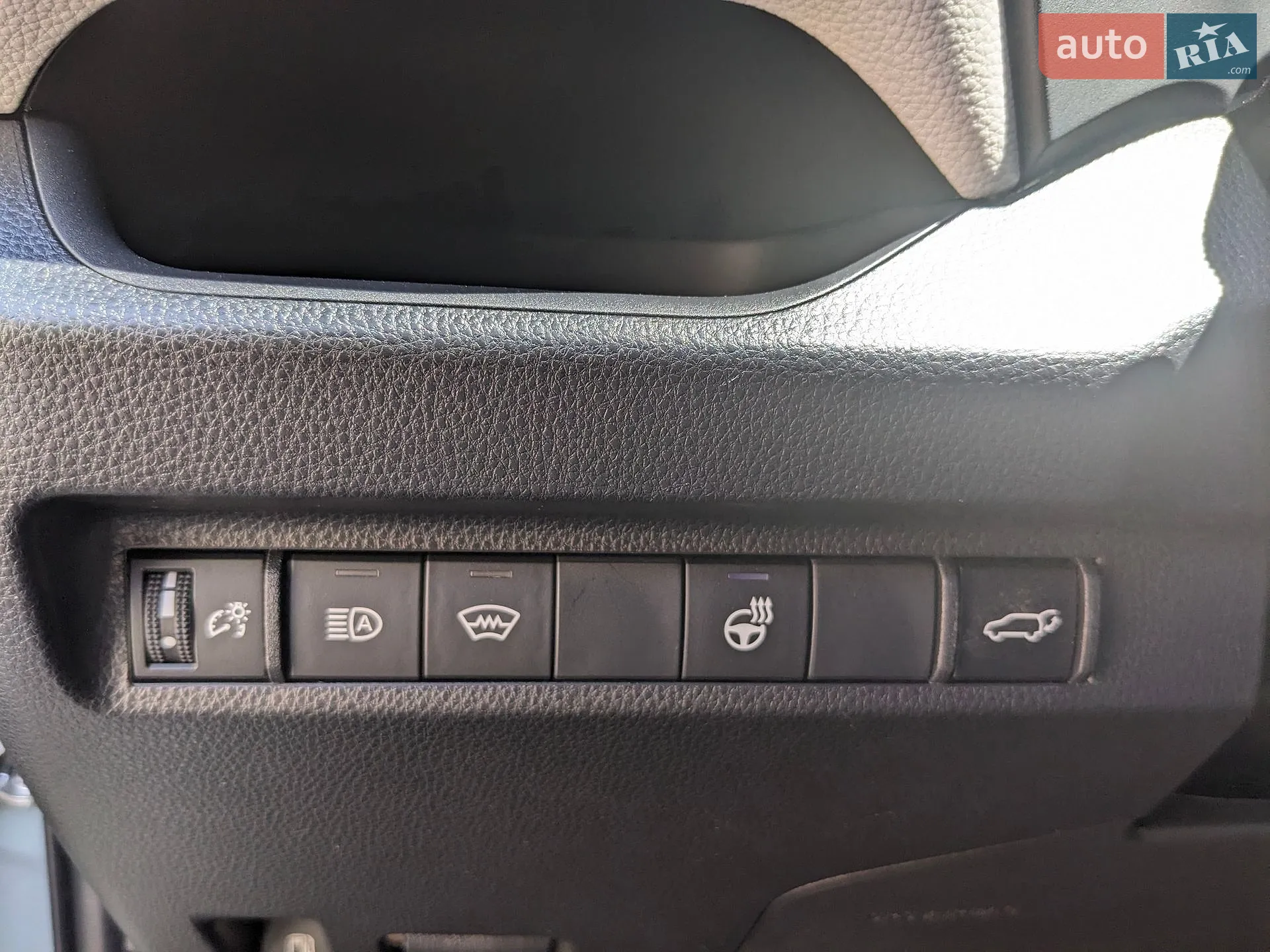 2023 Toyota RAV 4 - мініатюра 28