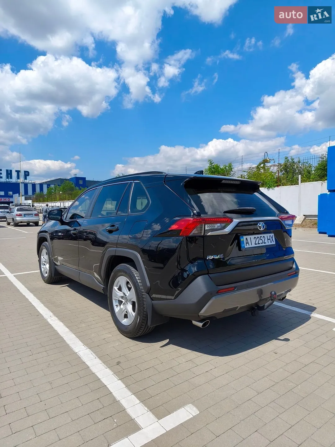 2020 Toyota RAV 4 - мініатюра 6