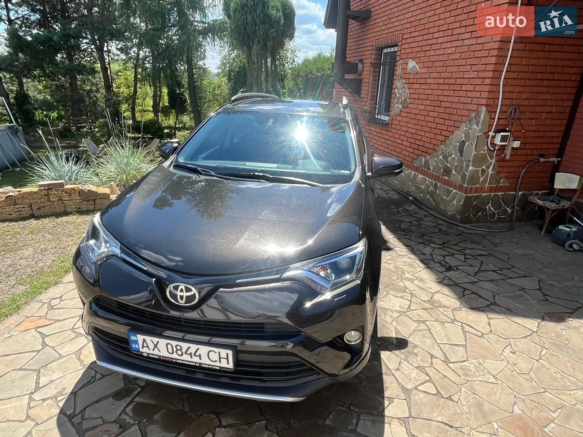 2016 Toyota RAV 4 - фото 1