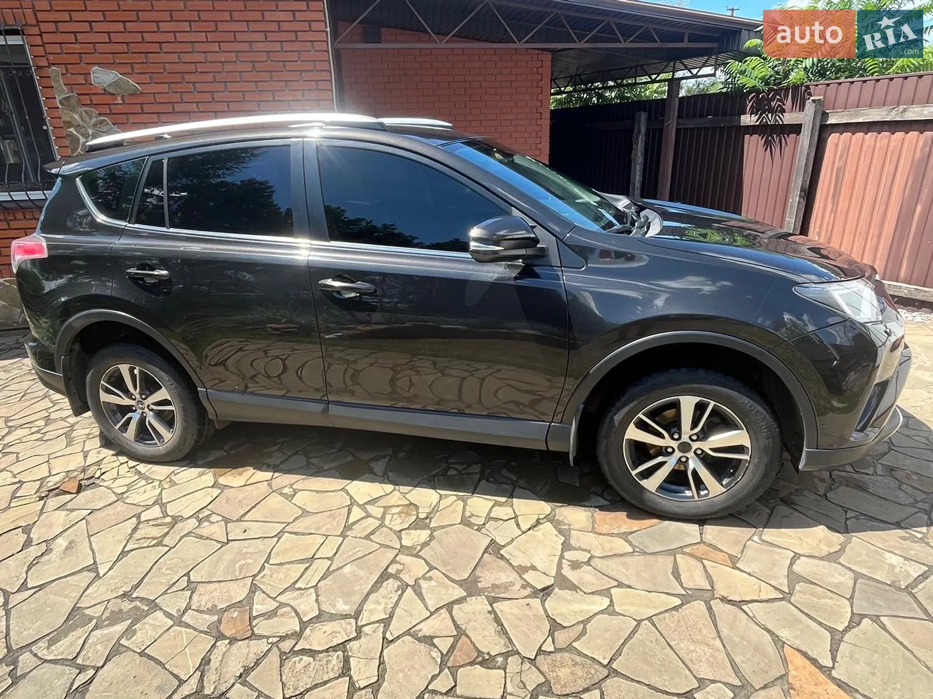 2016 Toyota RAV 4 - мініатюра 2