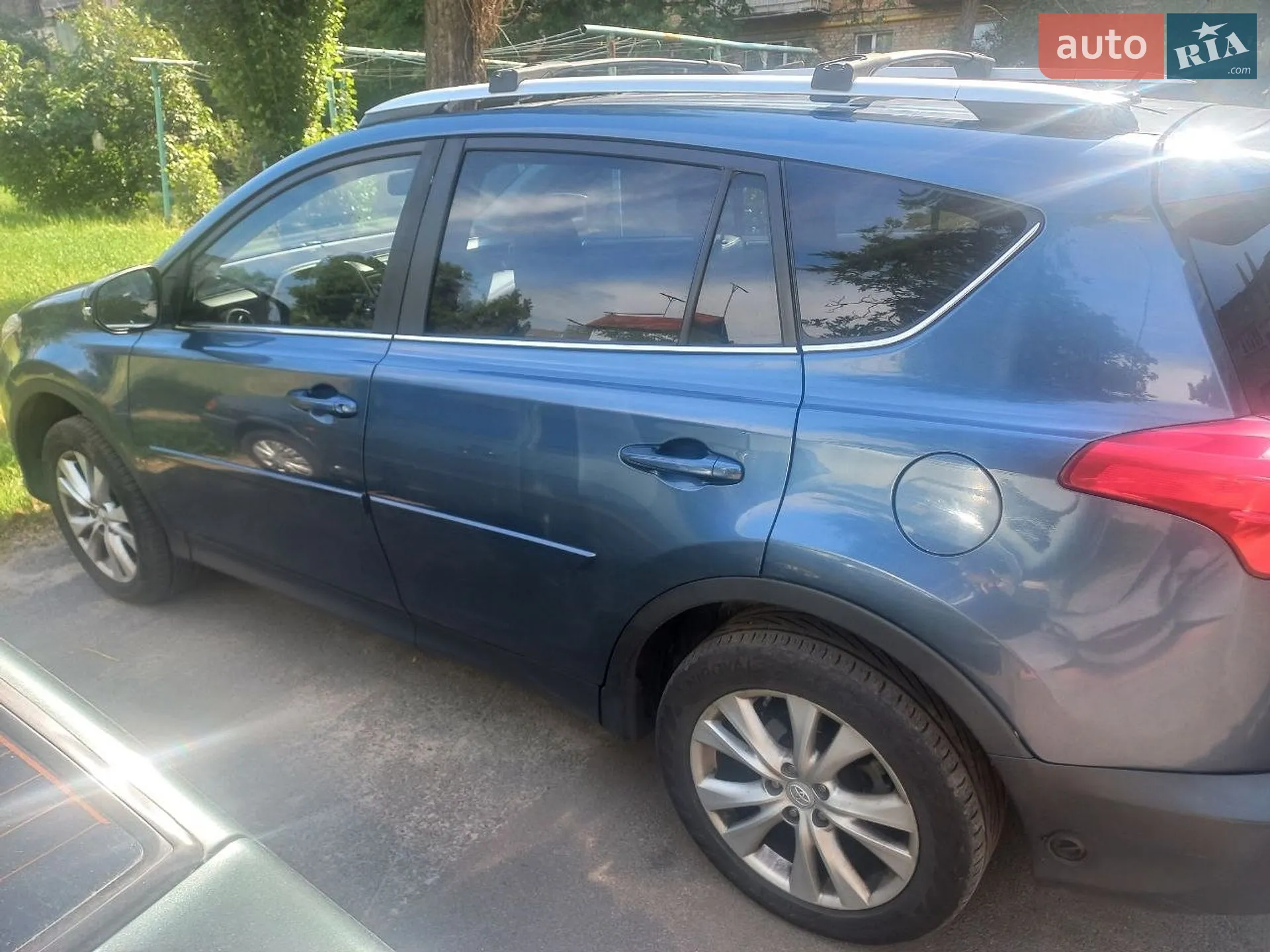 2014 Toyota RAV 4 - мініатюра 3
