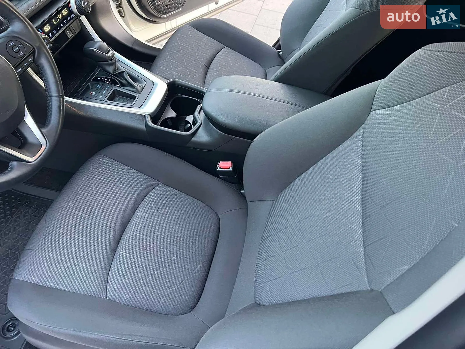 2019 Toyota RAV 4 - мініатюра 57