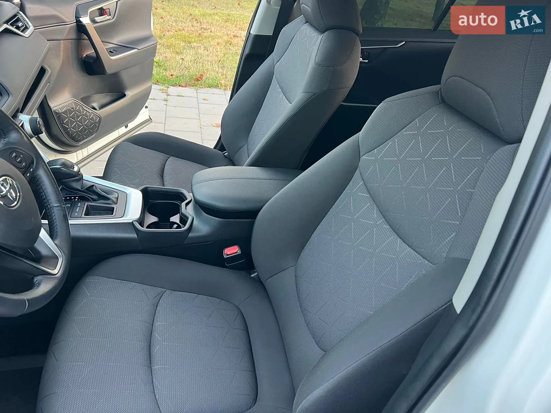 2019 Toyota RAV 4 - мініатюра 64