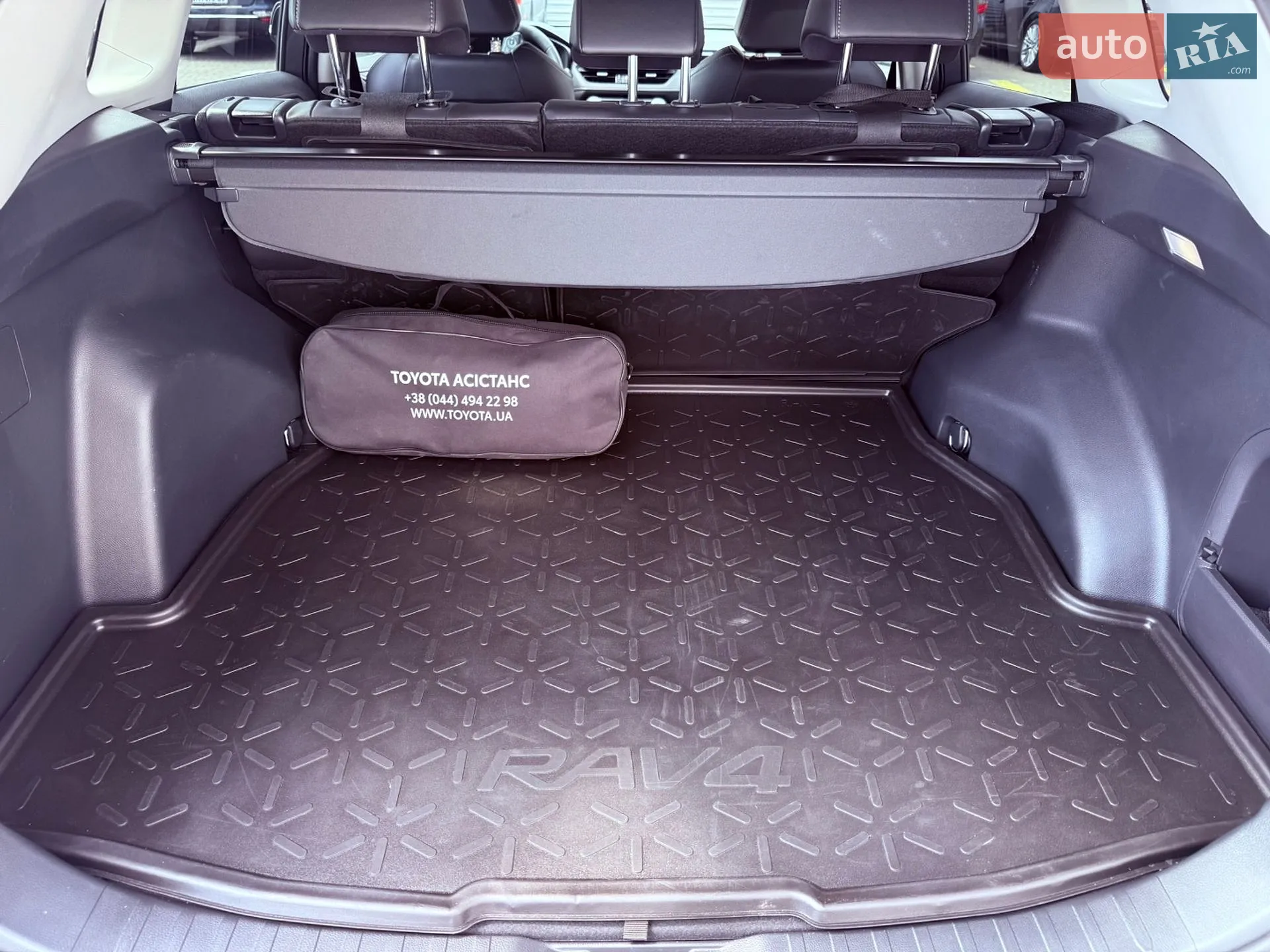 2025 Toyota RAV 4 - мініатюра 19