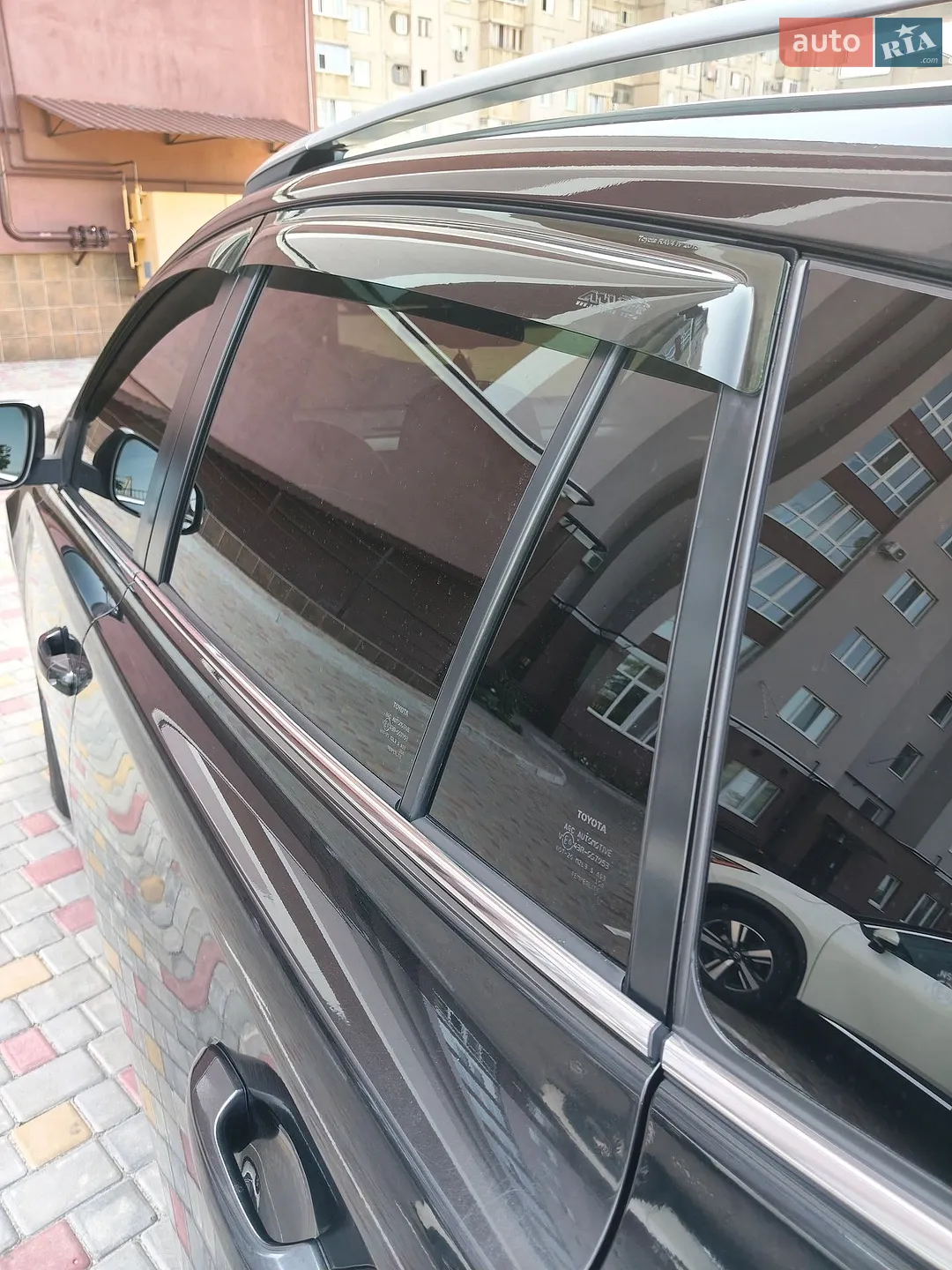2013 Toyota RAV 4 - мініатюра 4